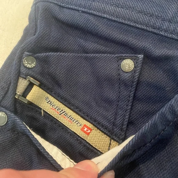 Men's Blue Jeans - Picture 2 of 5